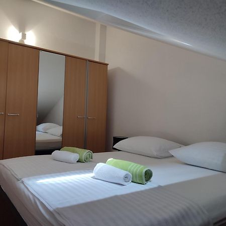 Top Floor Apartment With Sea View Kaštela Chambre photo